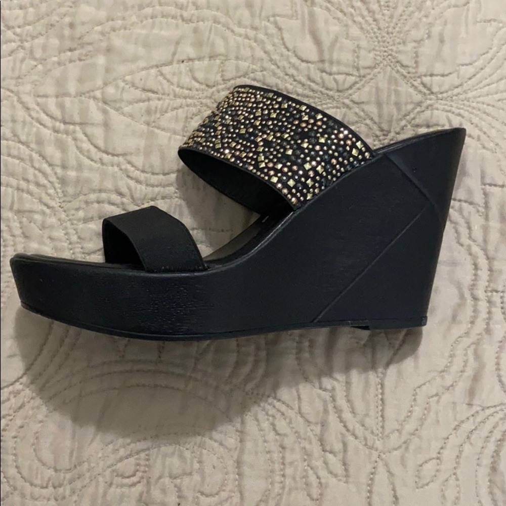 Italian Shoemakers Black Leather Wedges